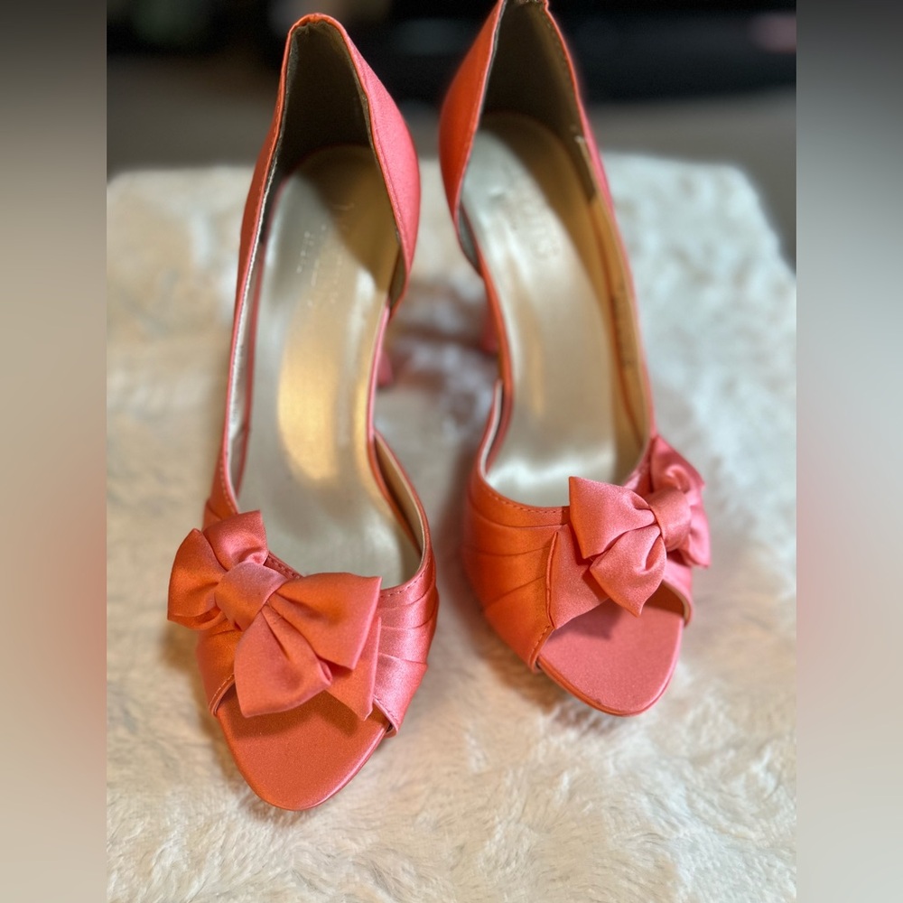 David’s Bridal Maribelle heels size 7